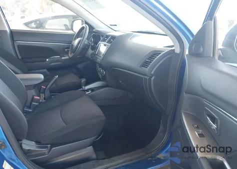 2019 Mitsubishi Outlander Sport 2.0 Es z USA, uszkodzony, nr VIN JA4AP3AU6KU032606